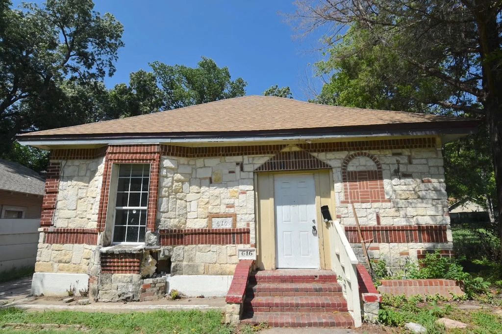 616 Parkview Avenue, Dallas