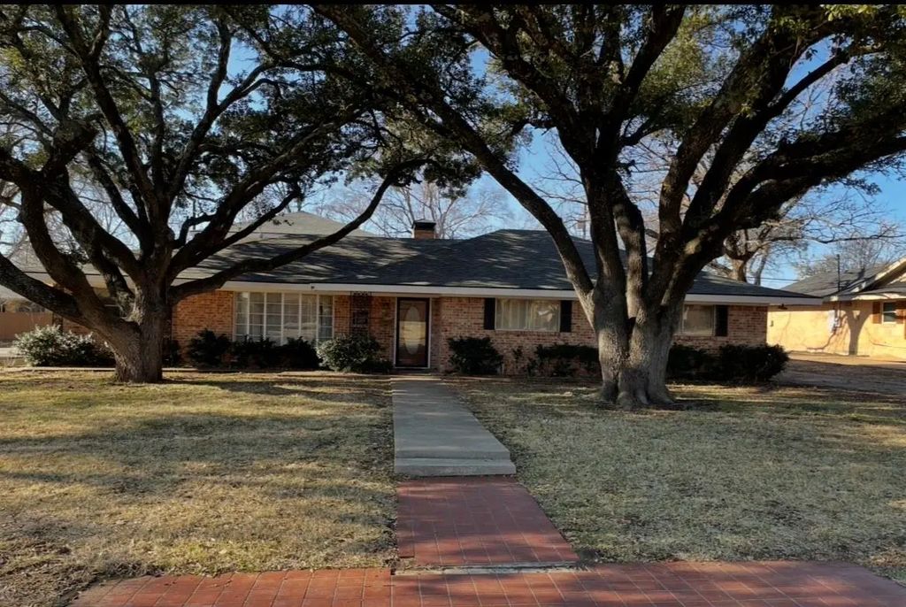 1409 Yarborough Drive, Sherman