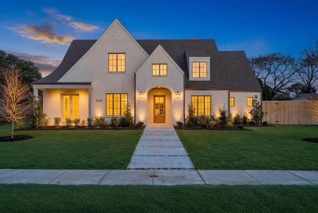 3207 Latham Drive, Dallas