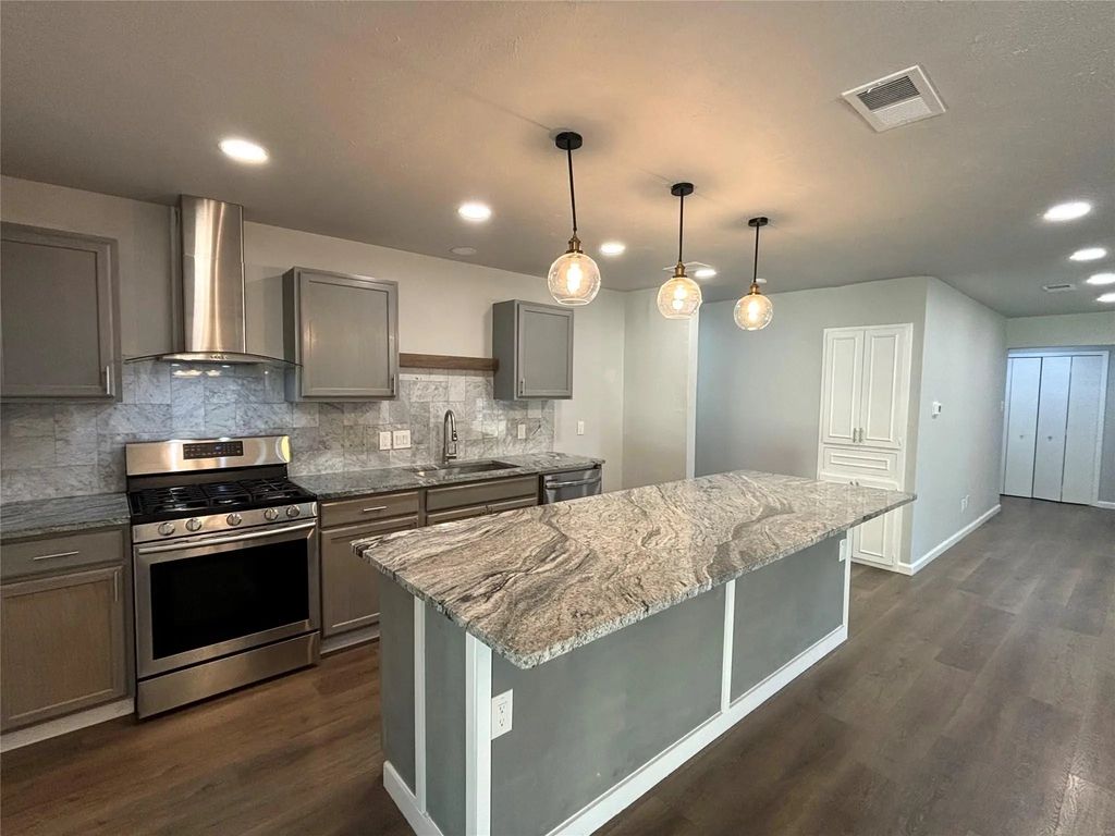 1416 Timberlake Circle, Richardson