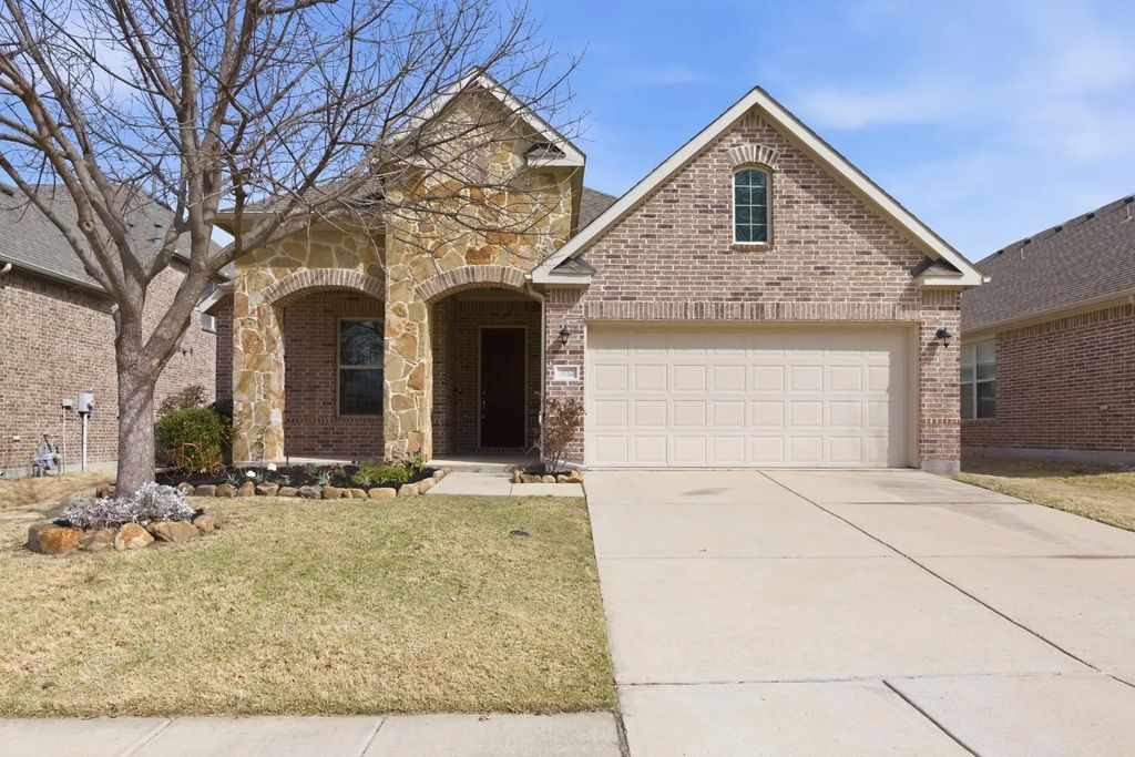 3732 Estates Way, McKinney