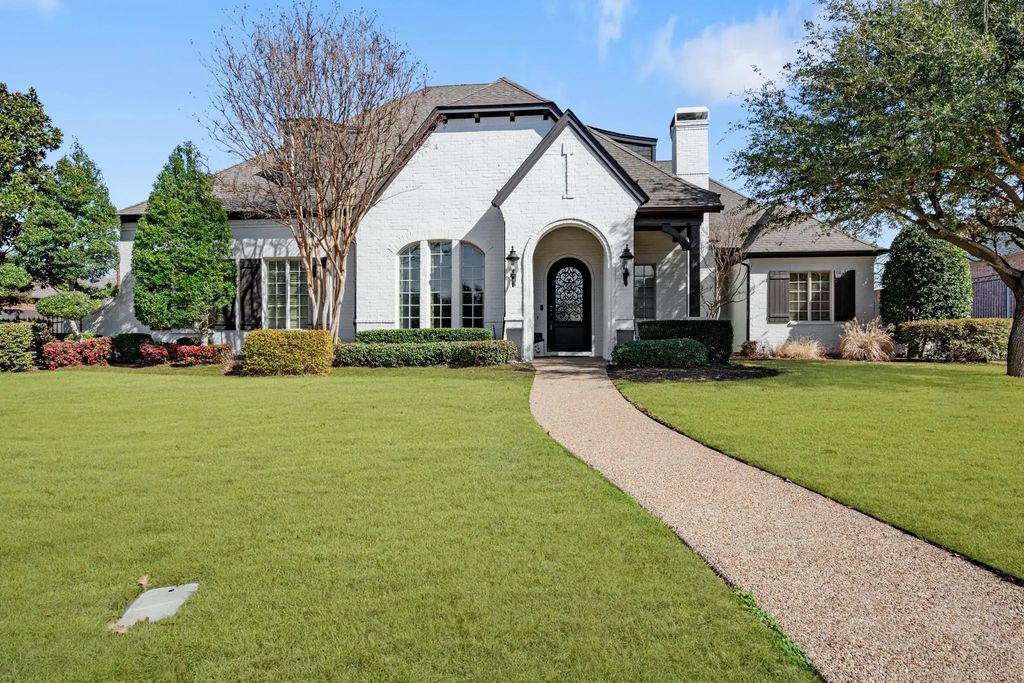 6705 Lions Gate Court, Arlington