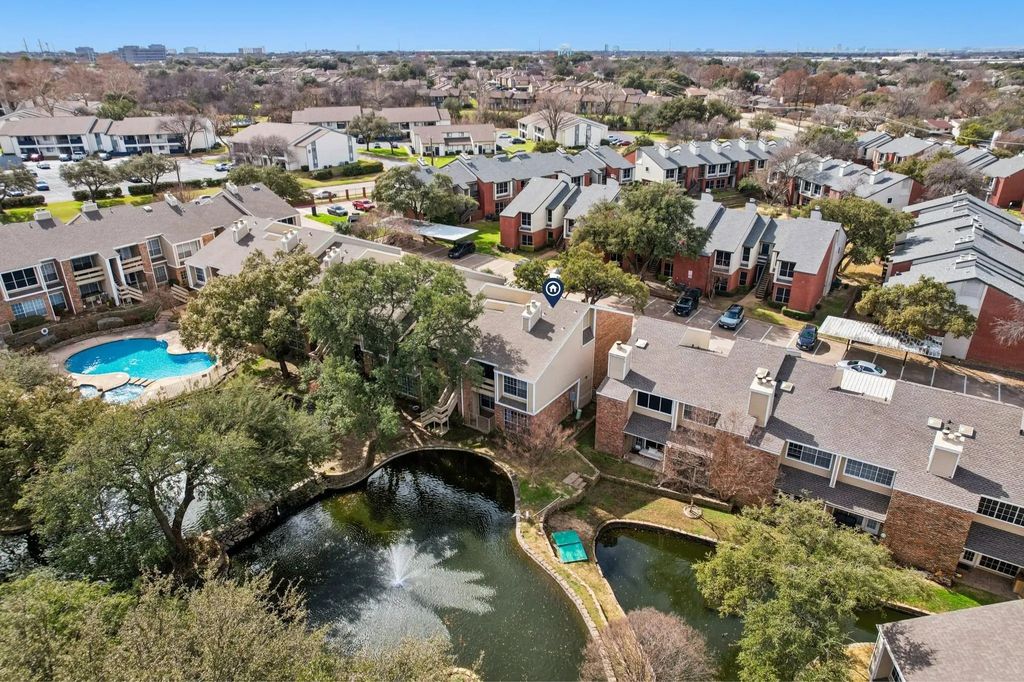 3550 Country Square Drive 201, Carrollton