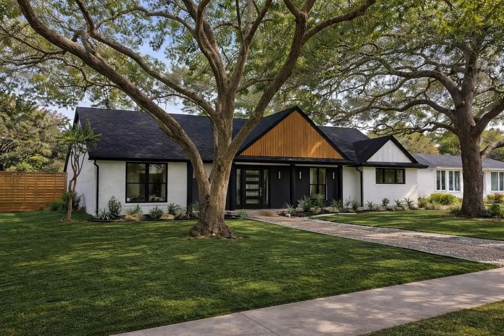 11115 Scotsmeadow Drive, Dallas