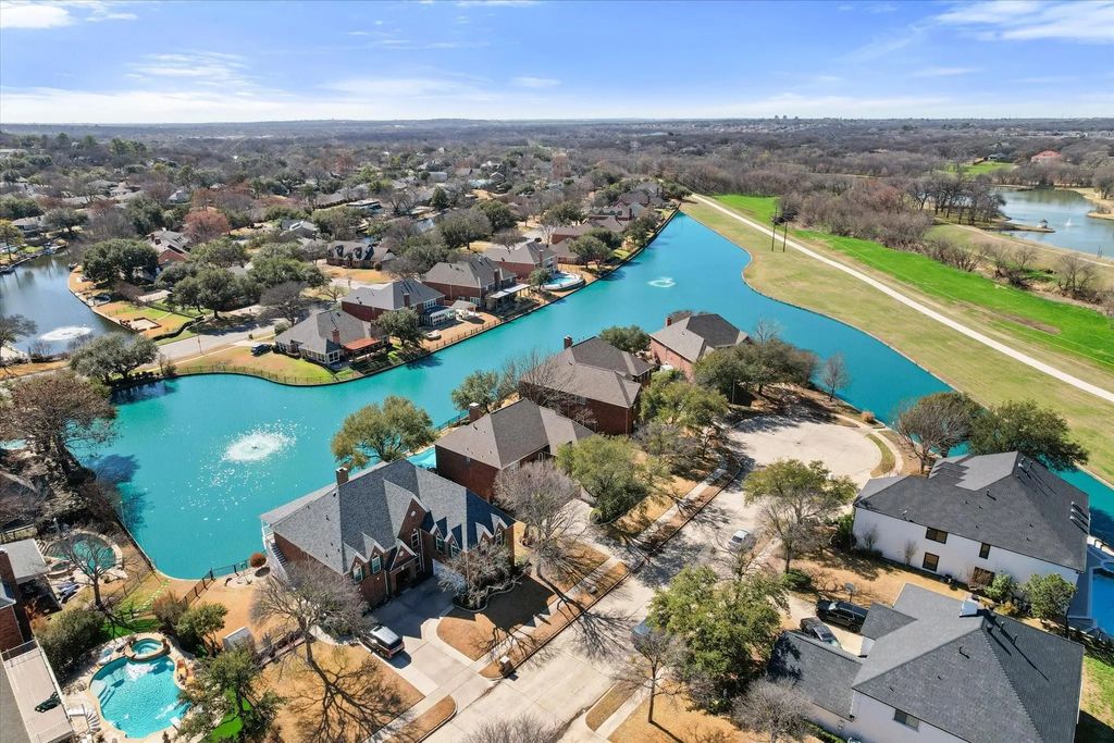 3004 Waterway Court, Arlington