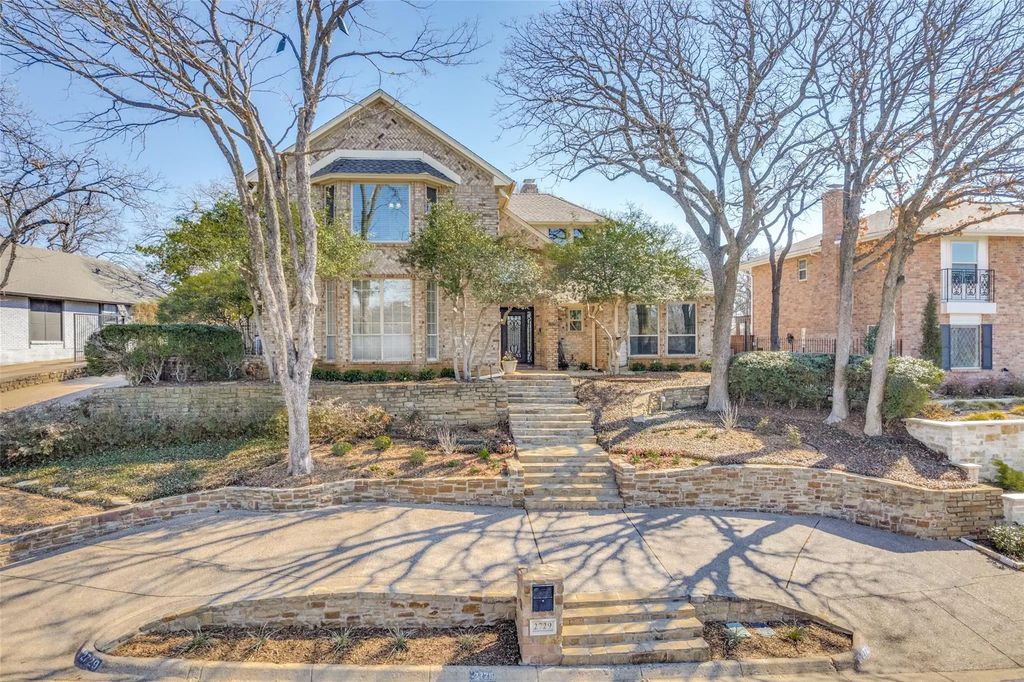 2729 Sunrise Drive, Arlington