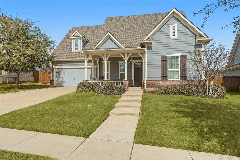 821 Crimson Road, Lantana