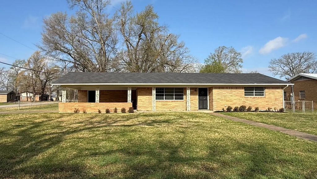 1785 Rollin Road, Canton
