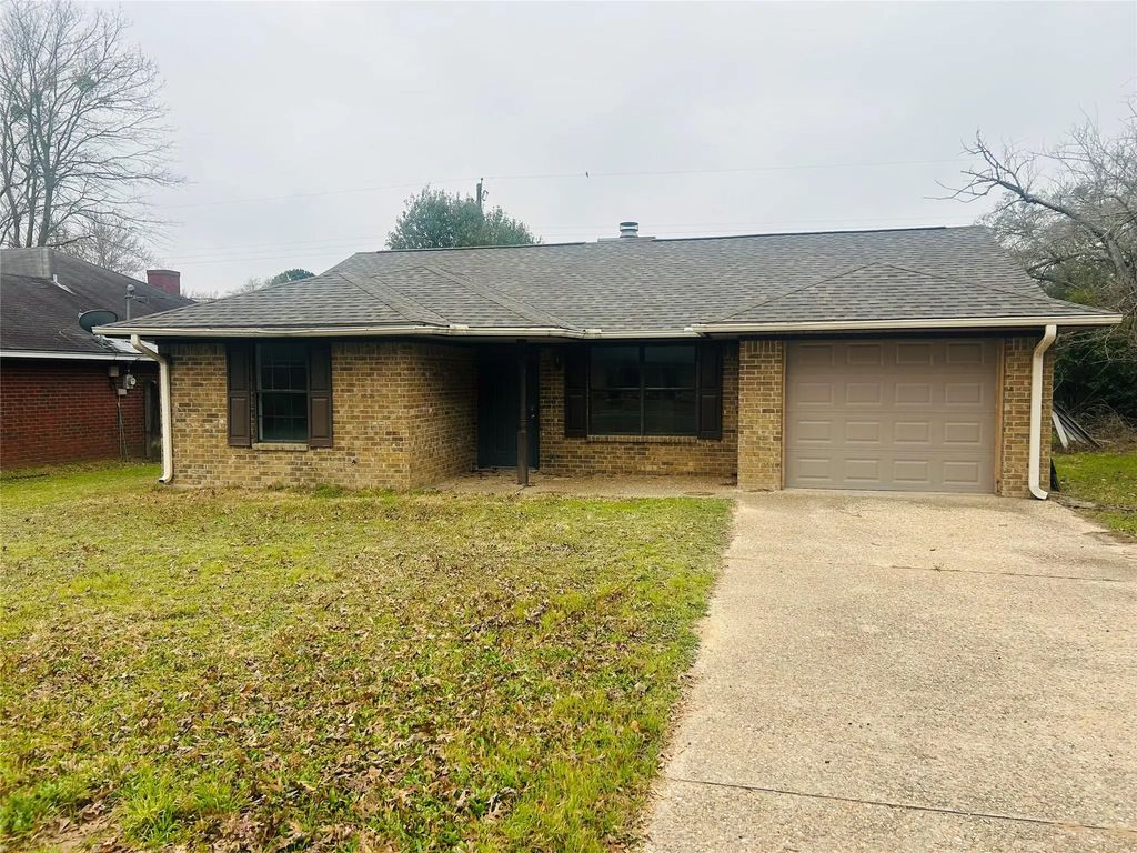 1104 Meadow Drive, Athens