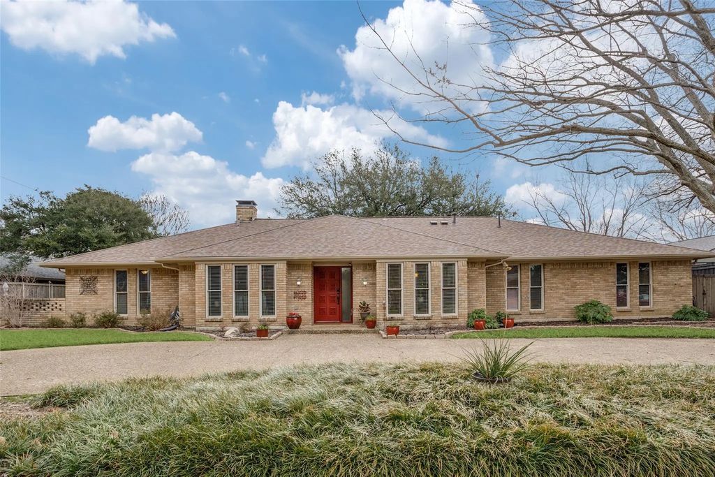 10656 Cox Lane, Dallas