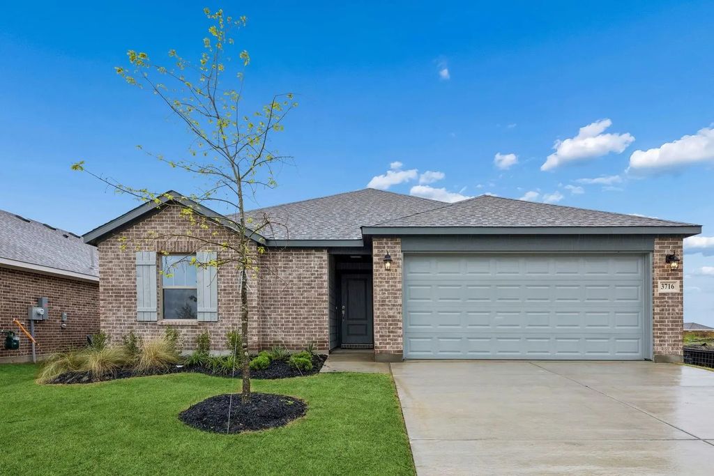 3716 Prairie Chapel Road, Royse City