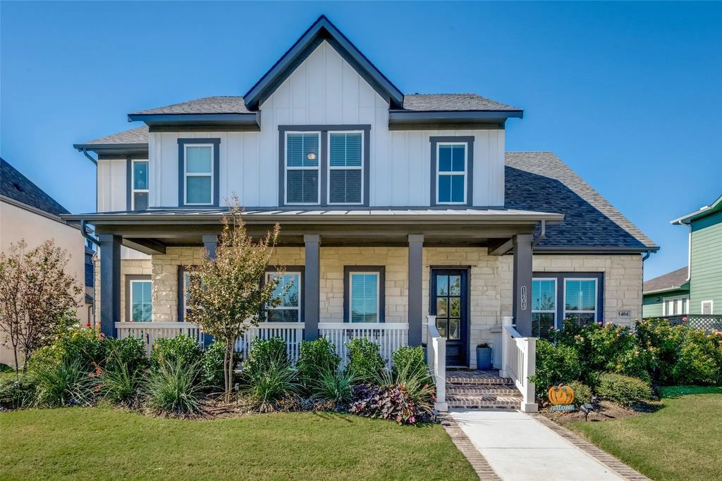 1404 S Pecan Parkway, Northlake