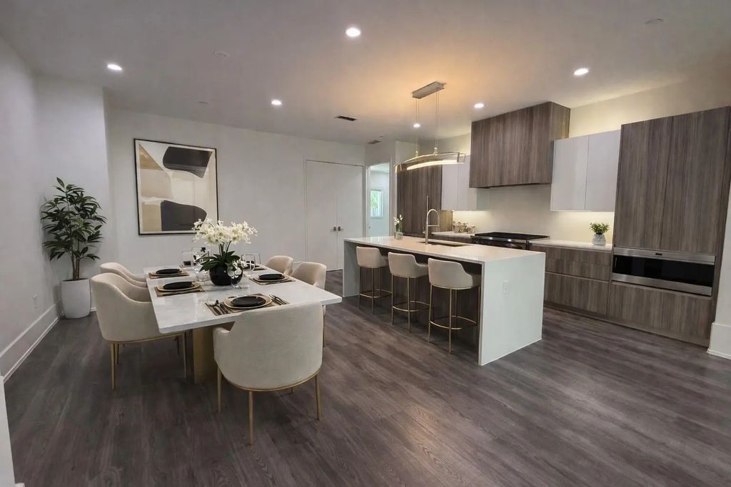 3525 Normandy Avenue 15, Highland Park