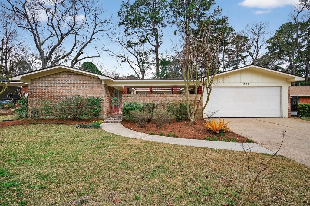 1045 Edgefield Drive, Shreveport