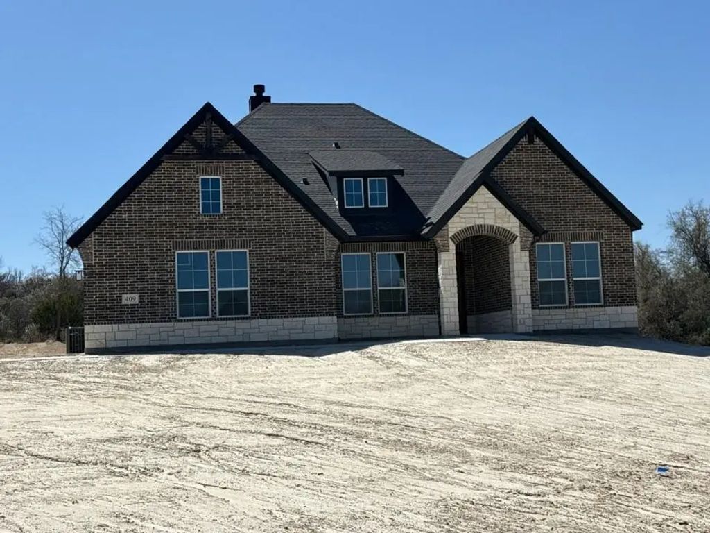 409 Hayden Faith Court, Springtown