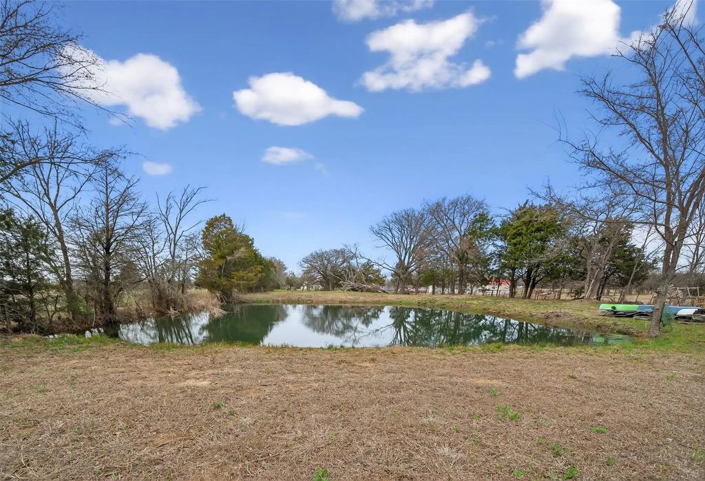 15099 E State Highway 243, Kaufman