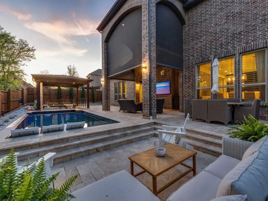 10937 Smoky Oak Trail, Flower Mound