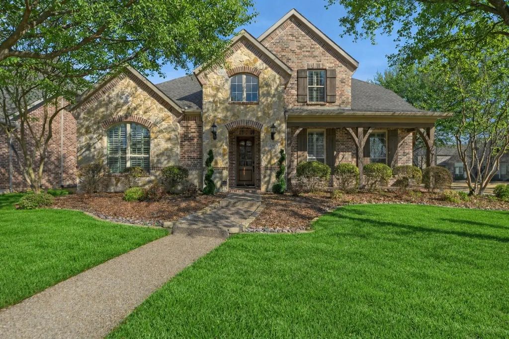 2340 Boxwood Drive, Allen
