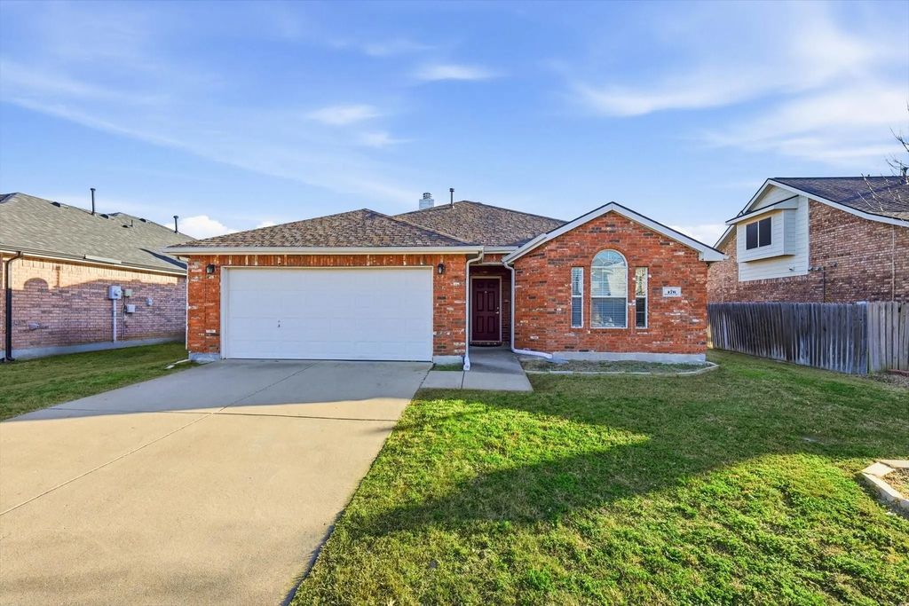 476 Willowlake Drive, Little Elm