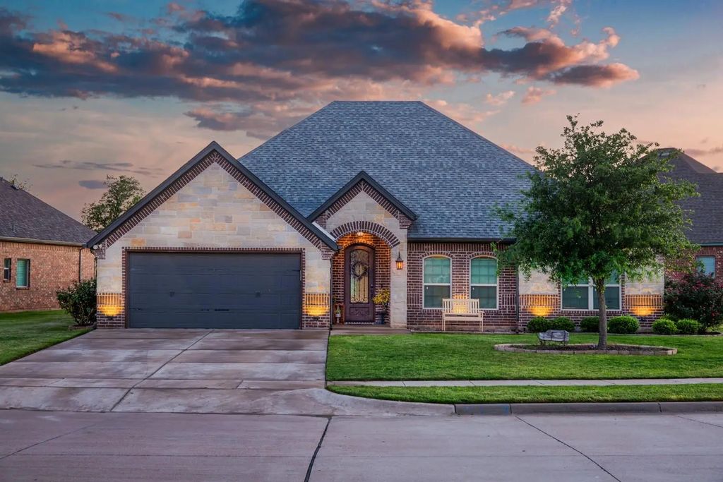 3309 Ferry Boat Lane, Granbury