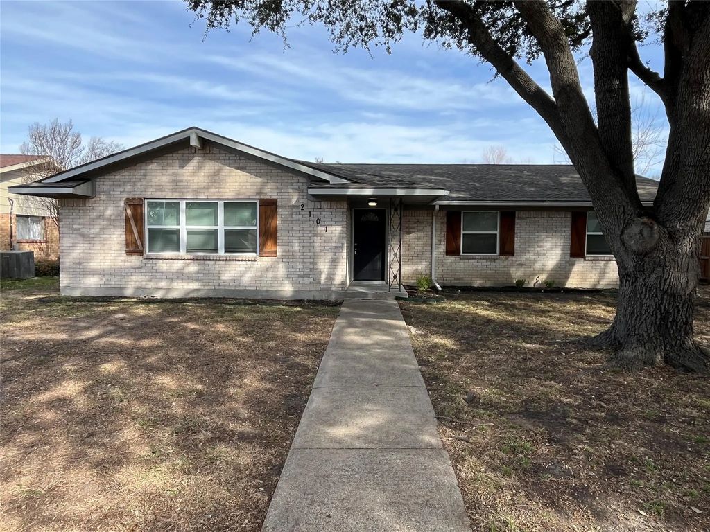 2101 Plymouth Rock Drive, Richardson
