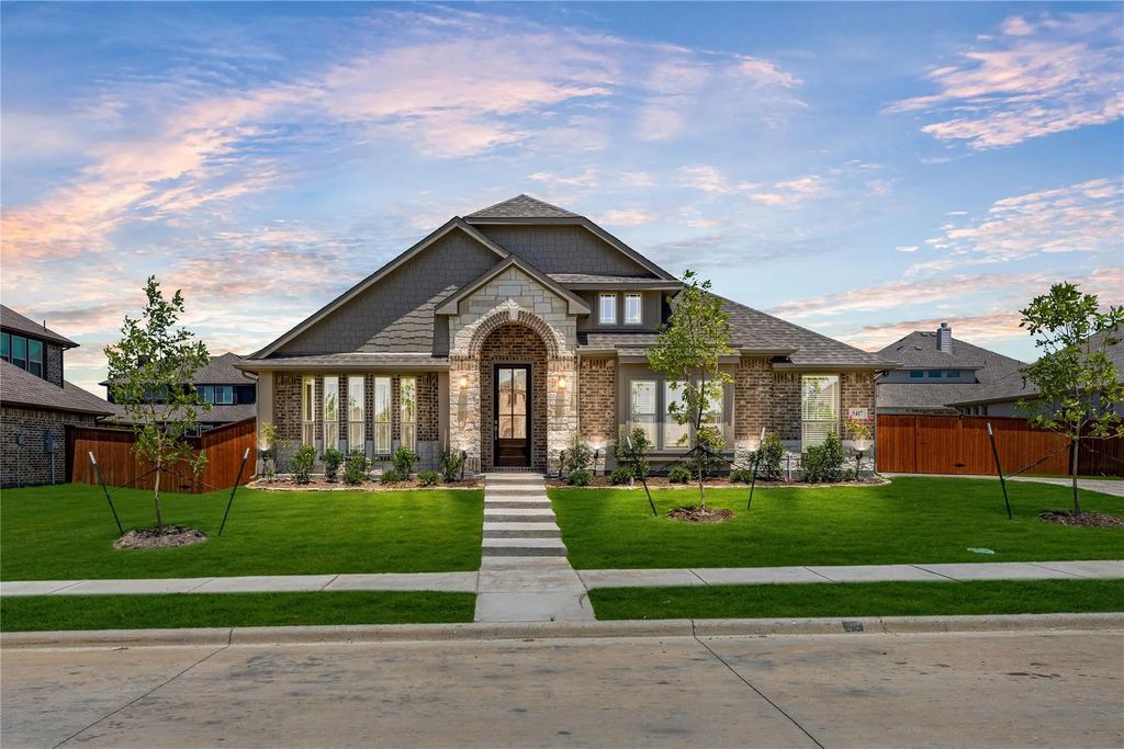 5417 Rowlan Row, Midlothian