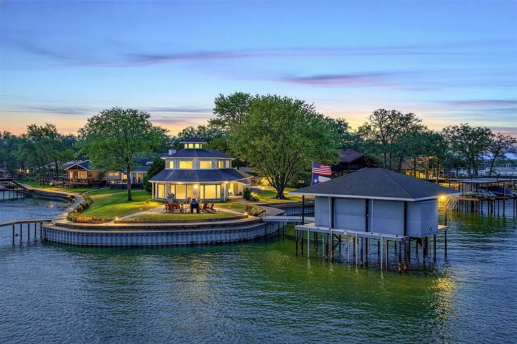 258 Lakeview Drive, Trinidad