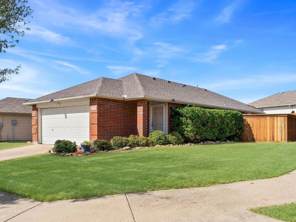 4022 Shawnee Trail, Heartland