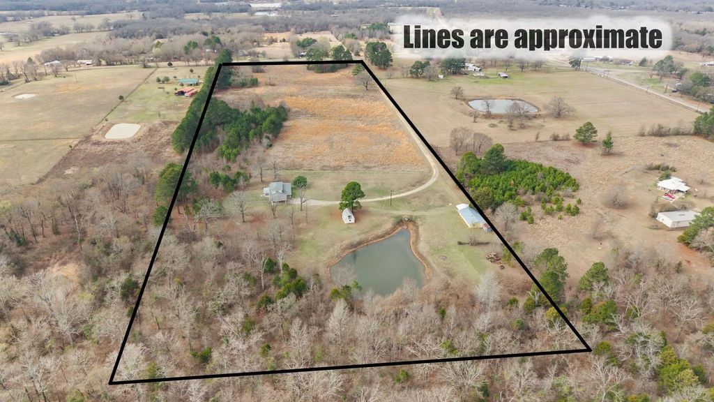 350 Private Road 6937 F17s, Alba