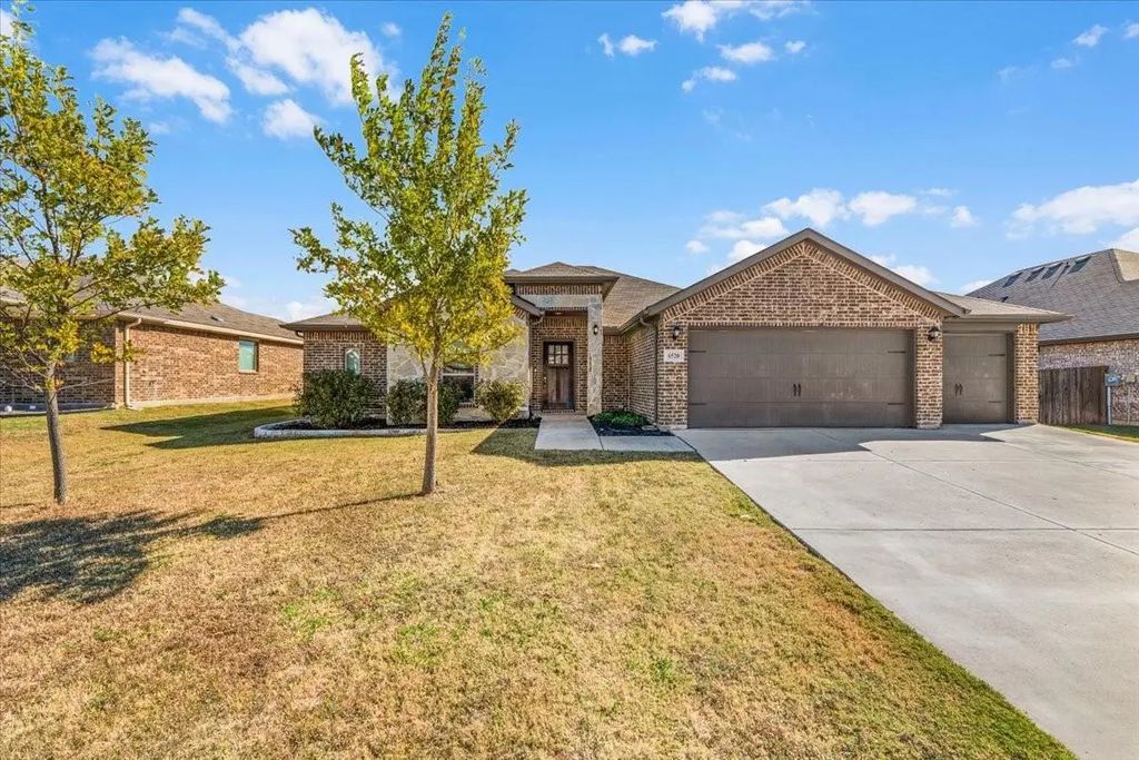 6520 Boot Jack Drive, Burleson