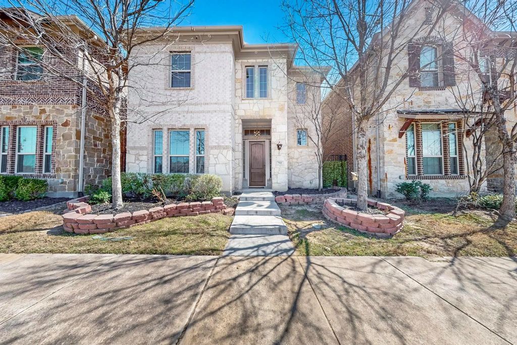 792 Huntingdon Street, Coppell