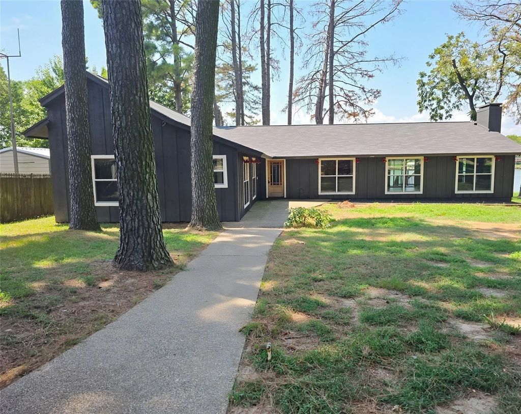 190 Thunderbird Drive, Mabank