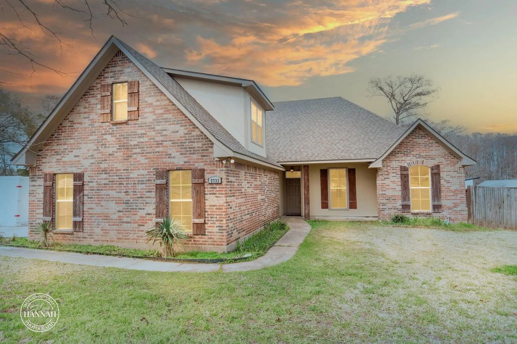 2732 Loyds Road, Shreveport