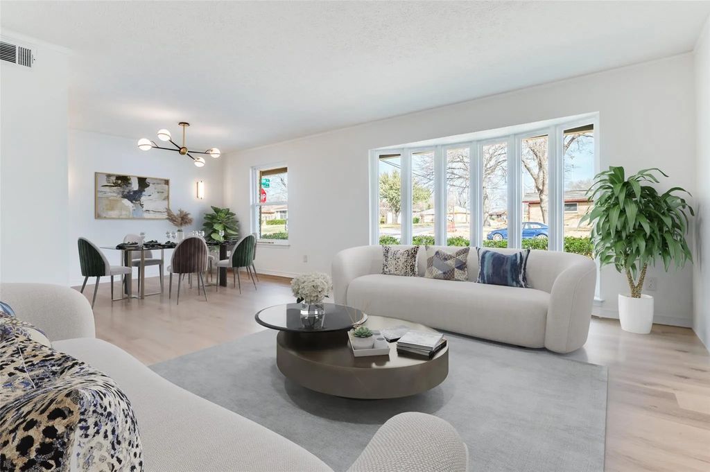 2224 Reynoldston Lane, Dallas