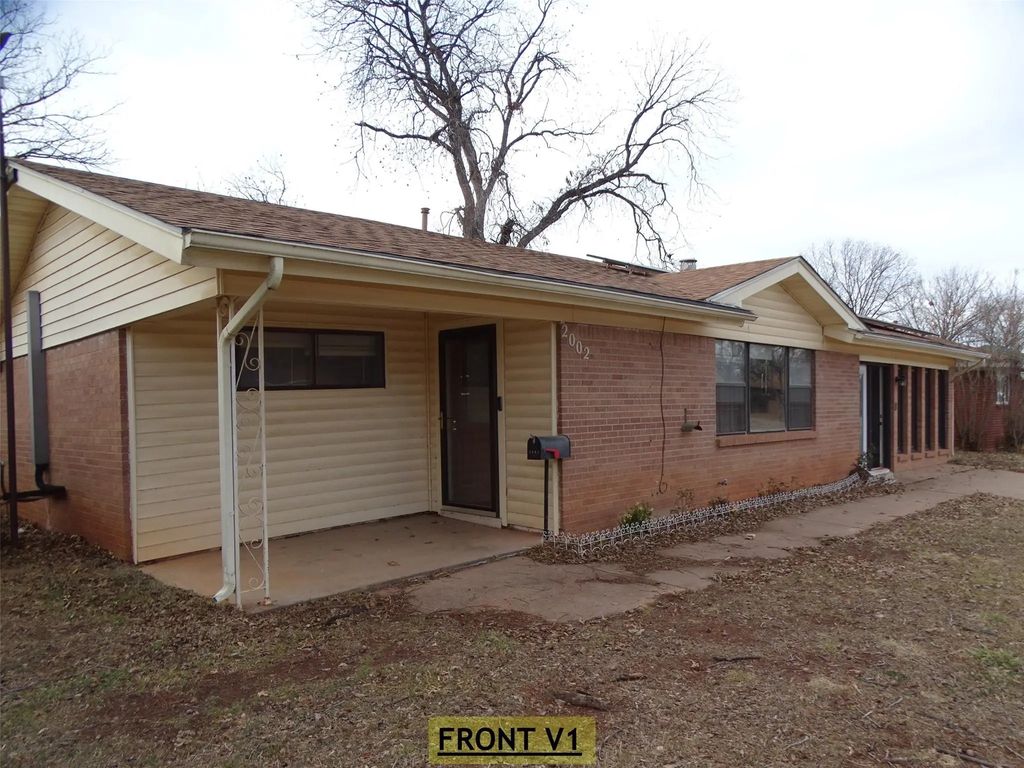 2002 Minter Lane, Abilene