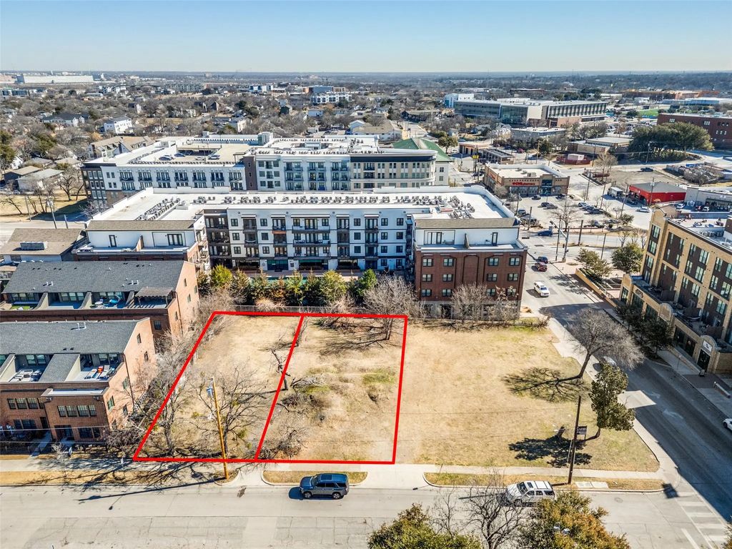 610 Elsbeth Street, Dallas