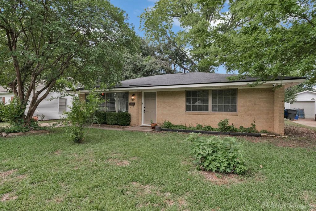 180 Charles Avenue, Shreveport