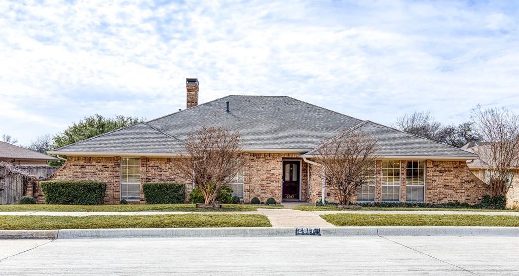 2817 Club Meadow Drive, Garland
