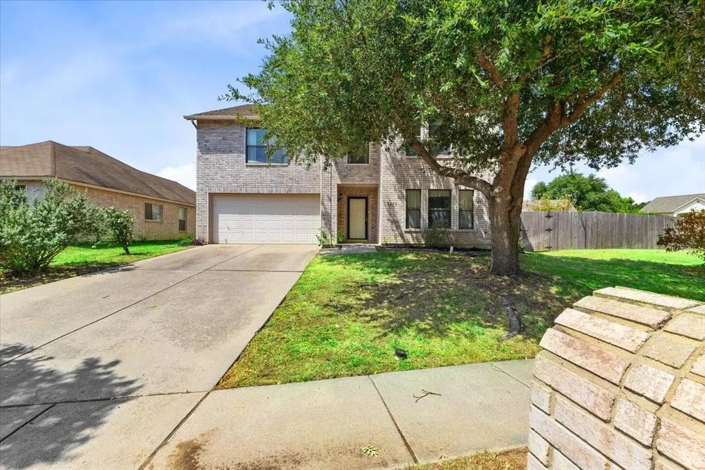 5253 Chessie Circle, Haltom City