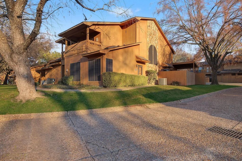 3450 Stonebrook Place, Shreveport