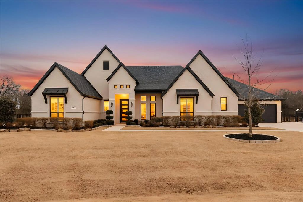 2174 Narrow Road, Lucas