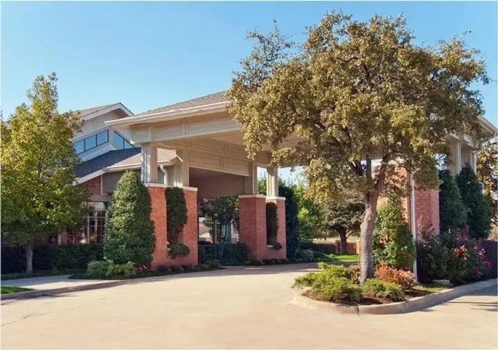8707 Valley Ranch Parkway W 335, Irving