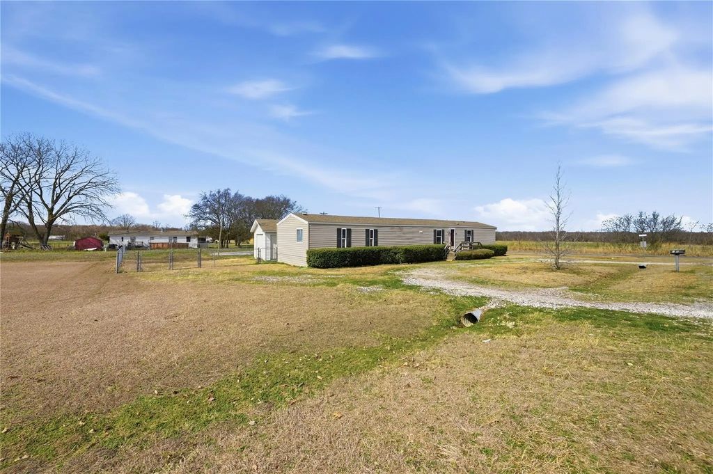 125 Willow Ridge Circle, Southmayd