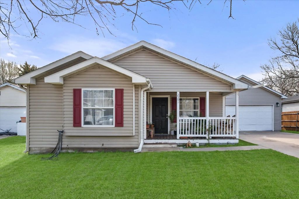 2301 W 13th Avenue, Corsicana
