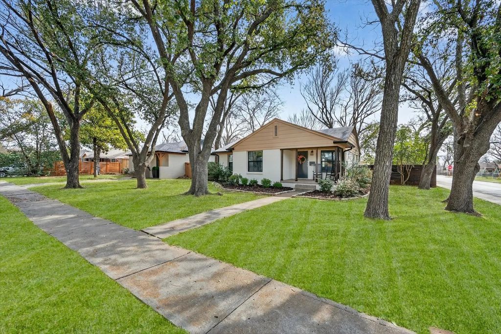 3802 Gaspar Drive, Dallas