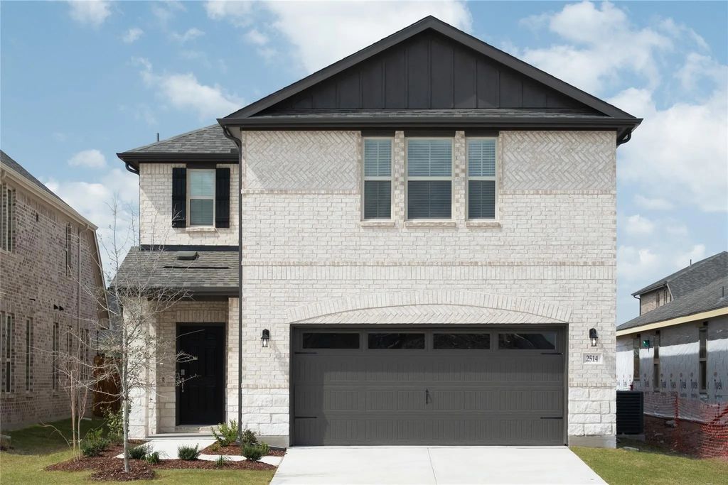 2514 Hawkins Street, Anna