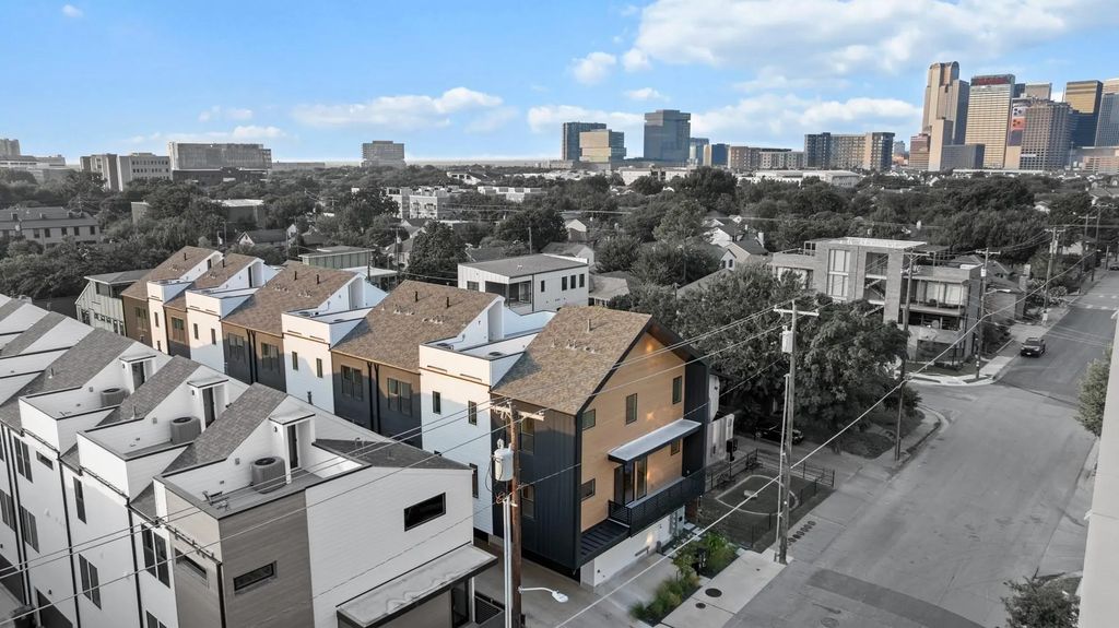 3608 San Jacinto Street 103, Dallas
