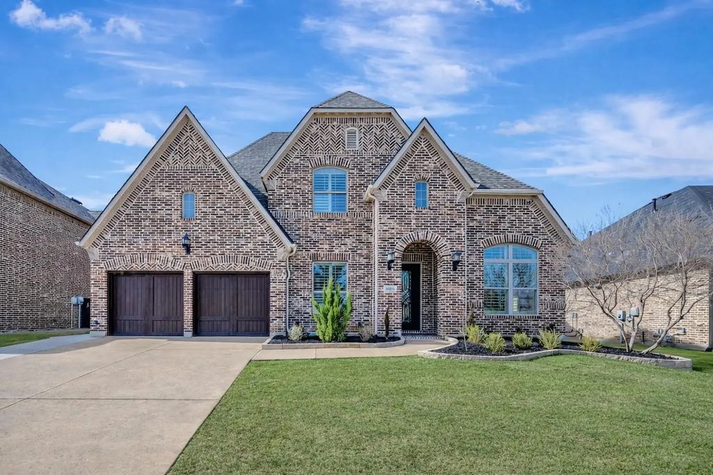 1009 Holston Hills Trail, Roanoke