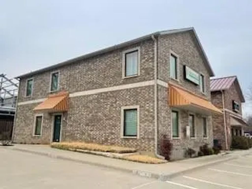 105 N Lakeview Drive, Lake Dallas