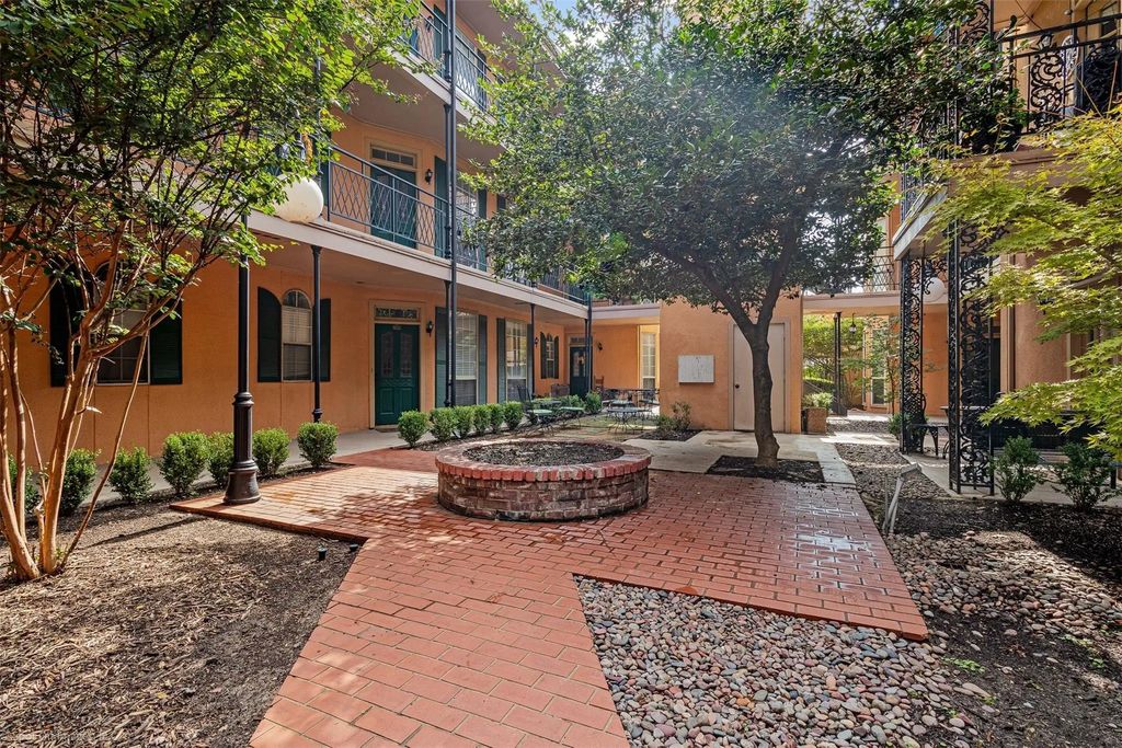 6318 Richmond Avenue 3102, Dallas
